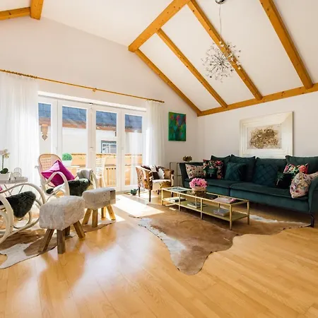 Pfamhaus Luxury Holiday home *